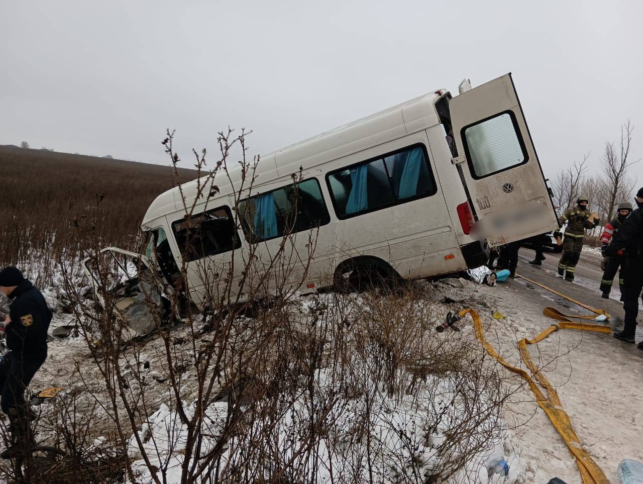 Один загиблий, 18 постраждалих: на Харківщині в ДТП потрапив пасажирський автобус