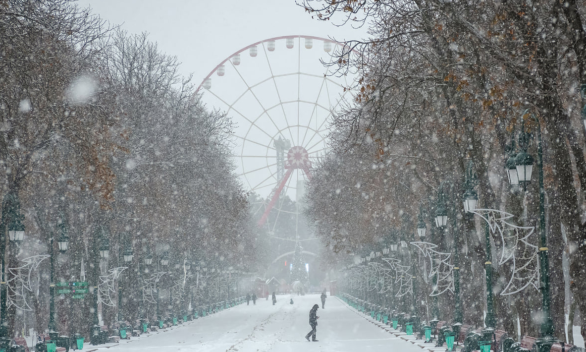 У ніч на понеділок в Харкові очікується великий снігопад