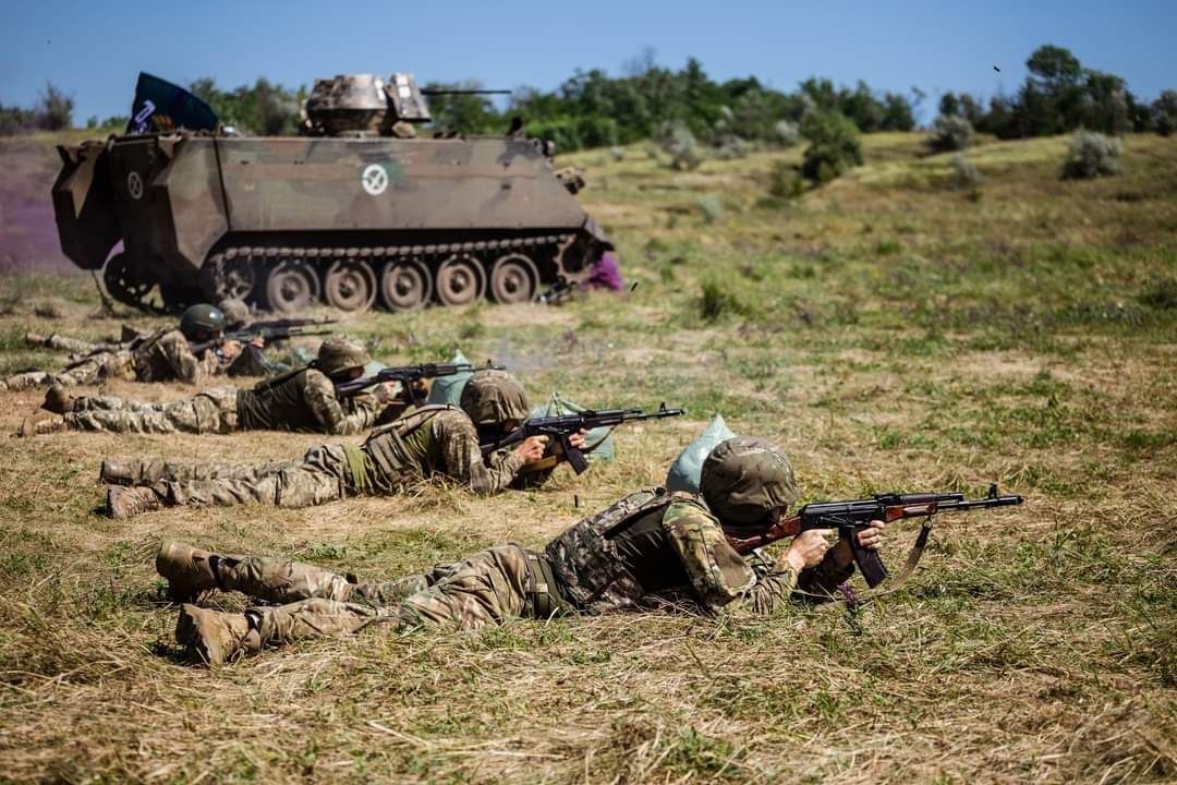 На Харківщині армія рф розширила зону активних бойових дій майже на 70 км – Сирський