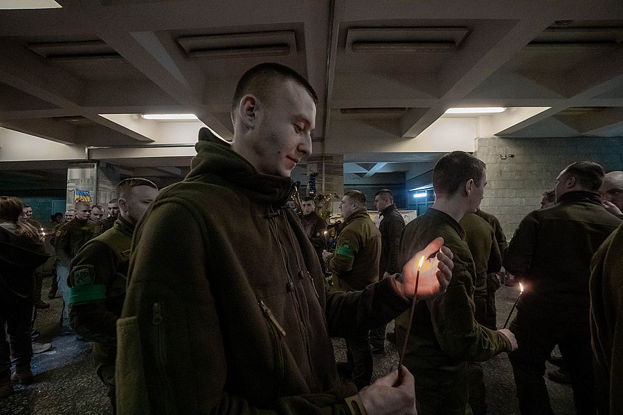 Харківським нацгвардійцям передали Вифлеємський вогонь миру