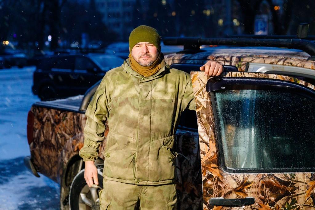 Для підсилення мобільних вогневих груп Харківщини військовим передали автівки