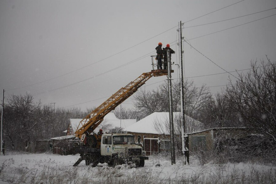 Ще у двох селах Дергачівської громади відновили електропостачання