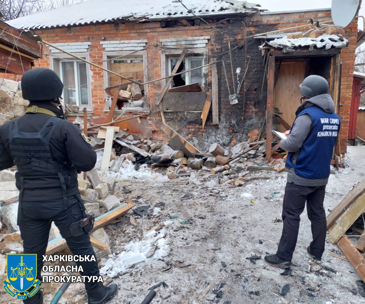 Окупанти вдарили по Вовчанську з артилерії: пошкоджена цивільна інфраструктура