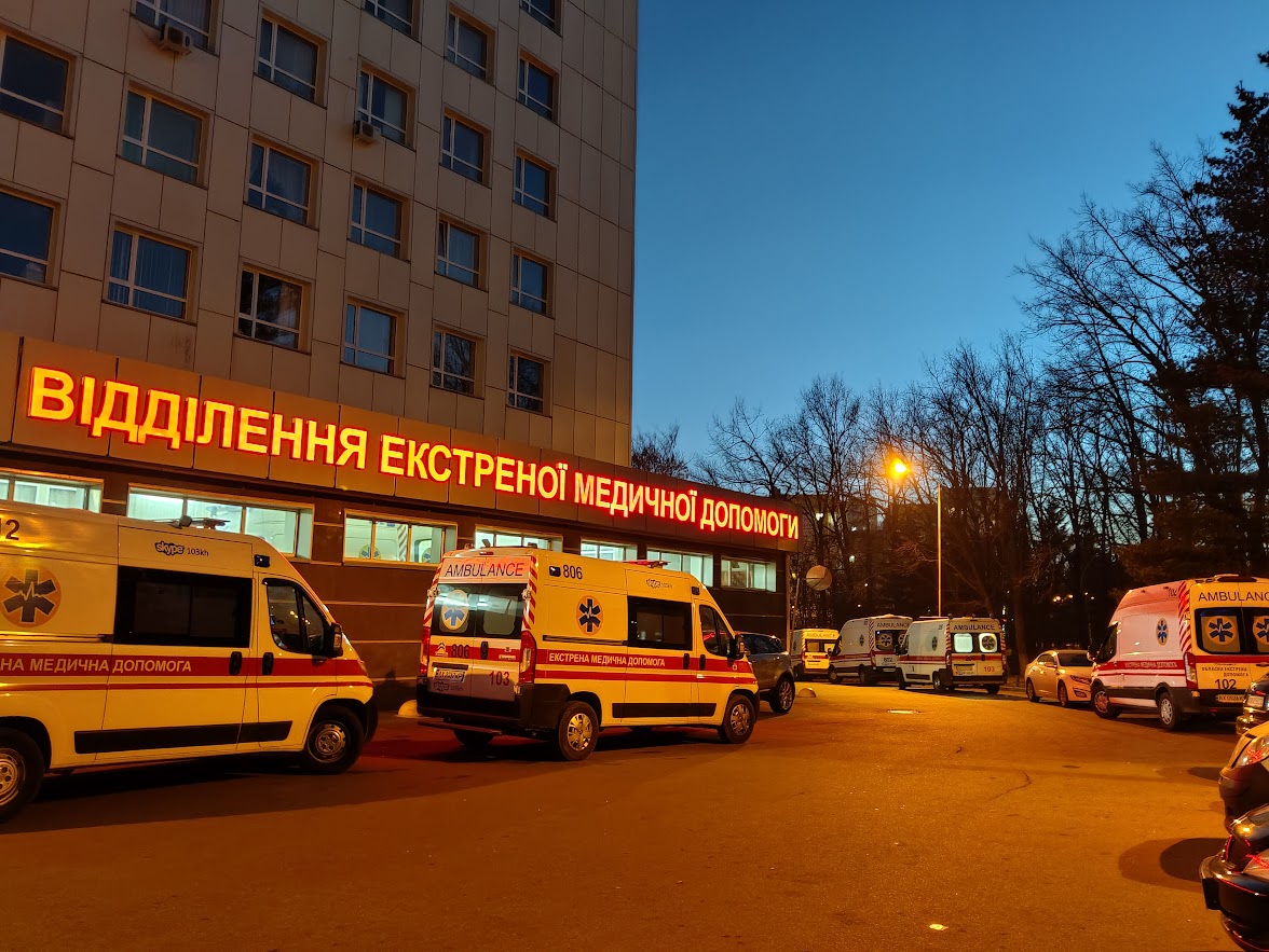 Влучання в освітню установу, є поранені: Синєгубов повідомив про наслідки обстрілу Харкова