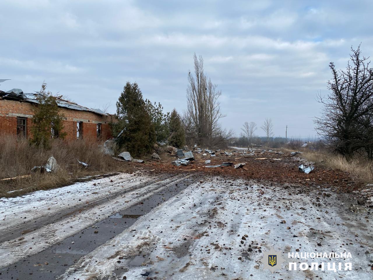 Пошкоджені приватні будинки та лінії електромереж: слідчі показали наслідки обстрілів Харківщини