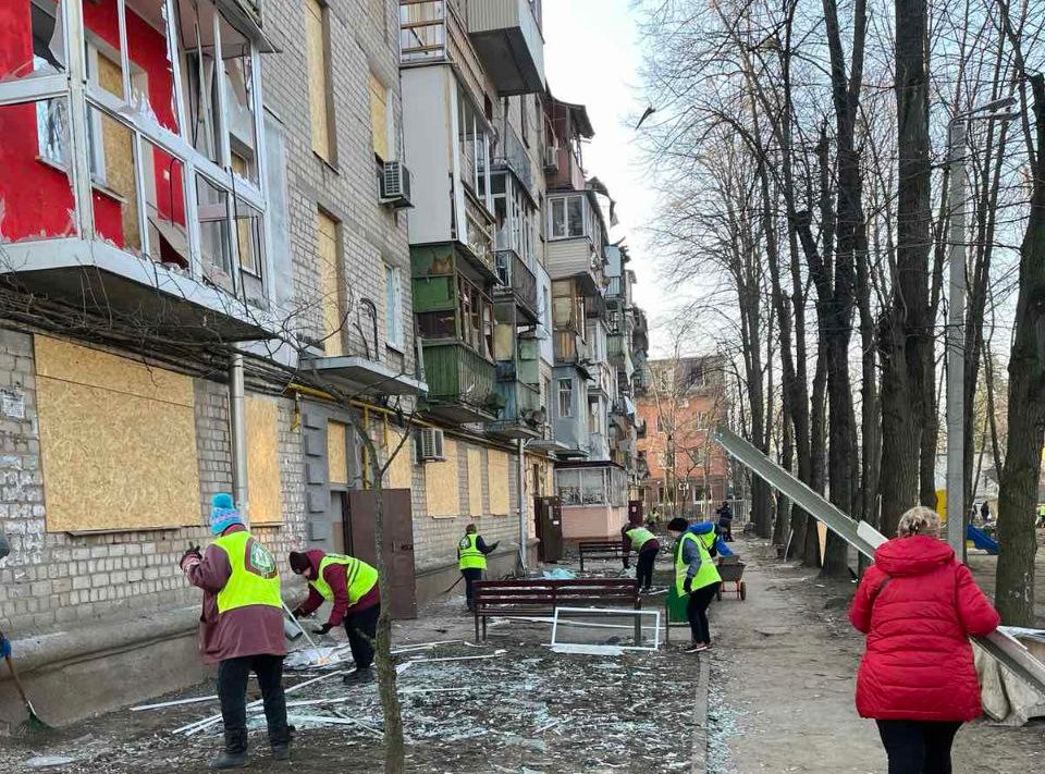 У Харкові після обстрілу знеструмлені чотири багатоповерхові будинки