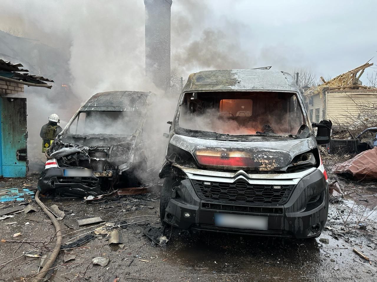 По Золочеву вдарили ракетою «Іскандер-М»: слідчі показали наслідки обстрілу Харківщини