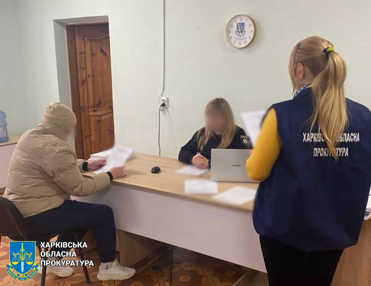 Працювали в бухгалтерії окупаційного «відділу освіти»: на Харківщині піймали двох колаборанток