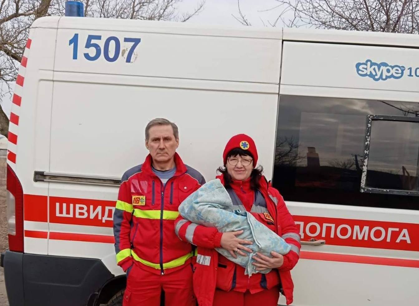 На Харківщині медики прийняли пологи в машині «швидкої»