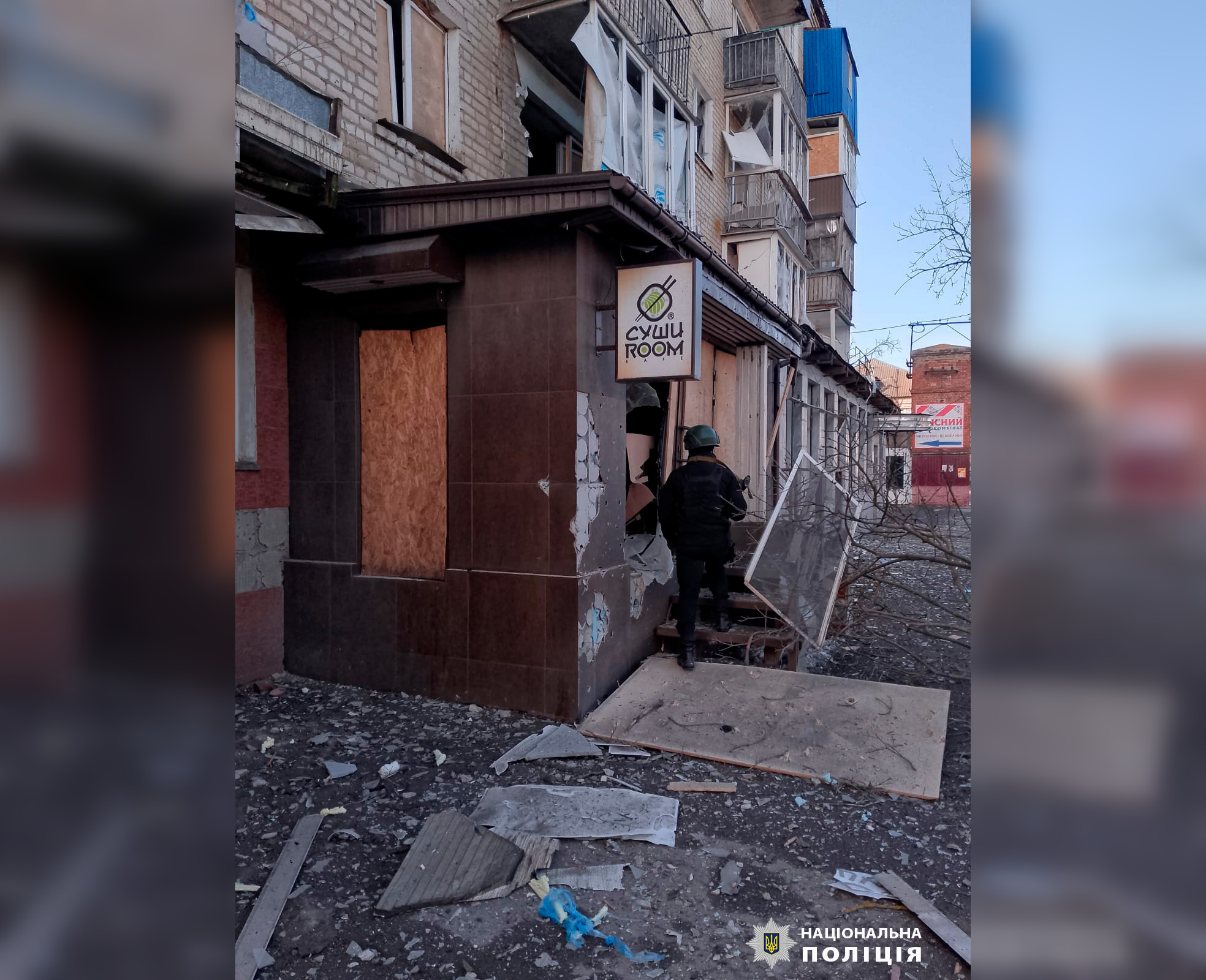 Обстріл Вовчанська: поранено цивільного чоловіка, поліція працює на місцях подій