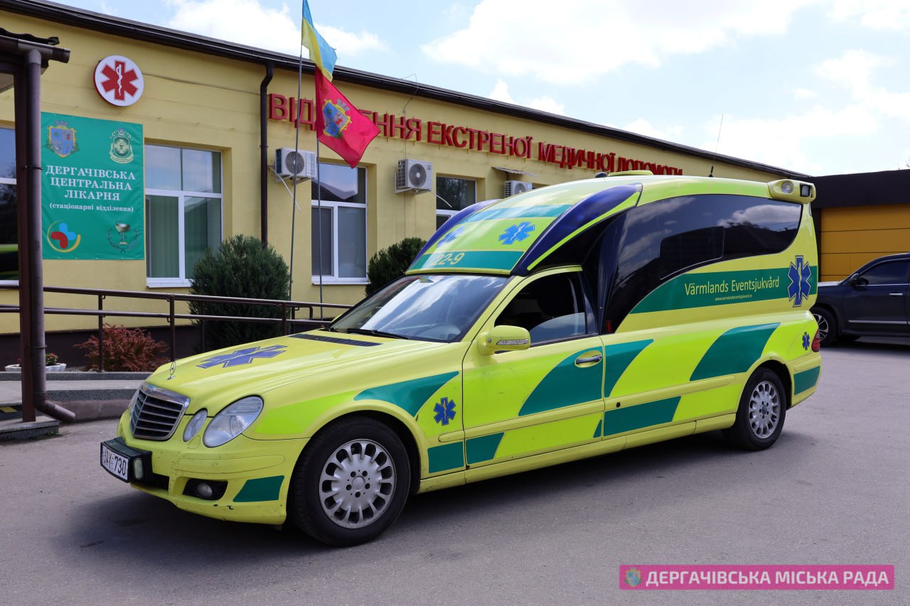Медики Дергачівської громади на Харківщині отримали реанімобіль