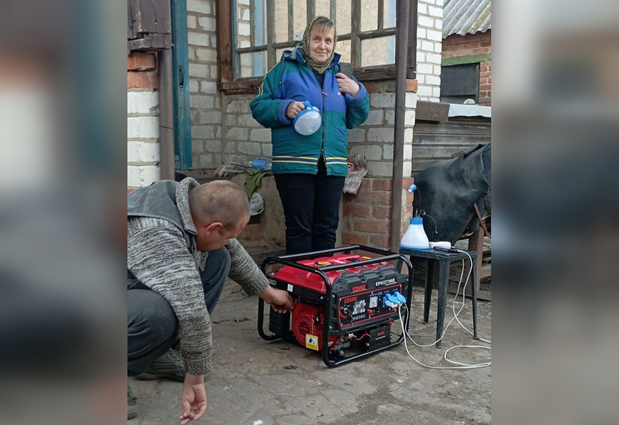 Прикордонна громада на Харківщині забезпечує населені пункти додатковими генераторами