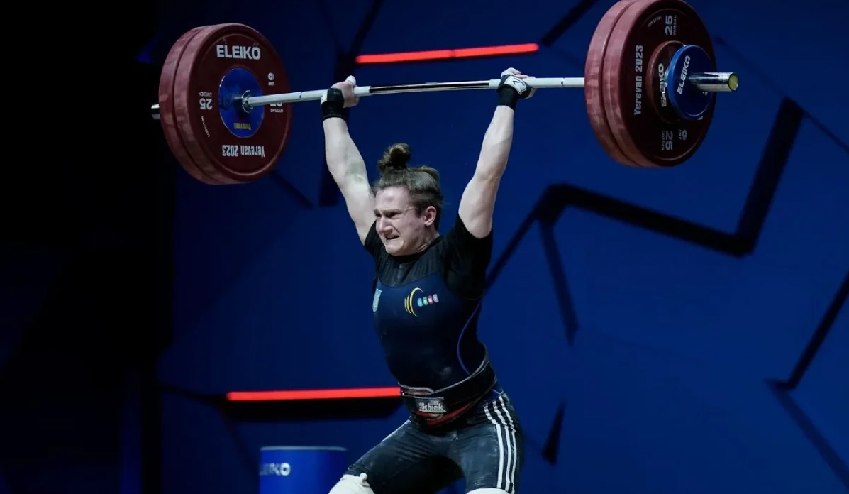 Українка Конотоп здобула ліцензію на Олімпіаду-2024 у важкій атлетиці