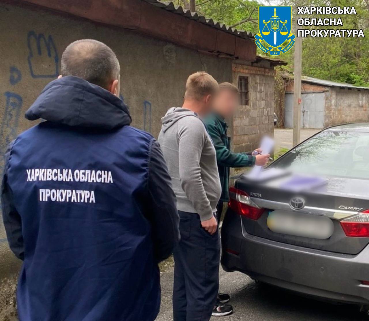 Вкрали 1,9 млн грн на ремонті ліцею на Харківщині: викрито злочинну групу осіб