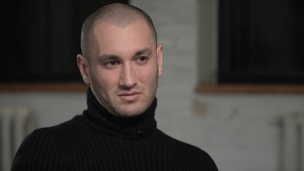 Продюсеру та співаку, який втік до росії та закликає до захоплення Києва і Харкова, повідомили про підозру