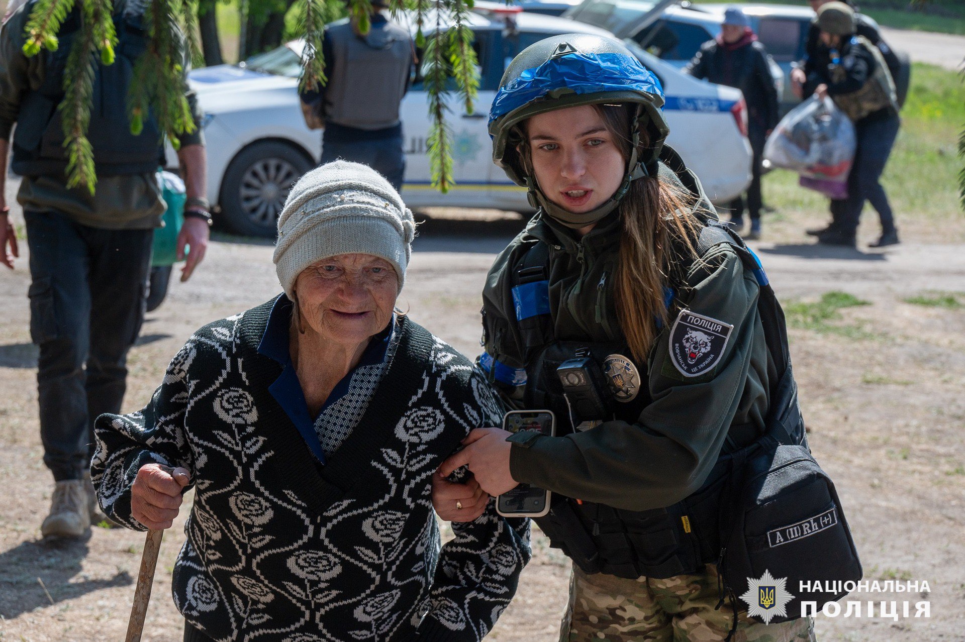 Поліція евакуювала з прикордоння Харківщини понад 1700 людей