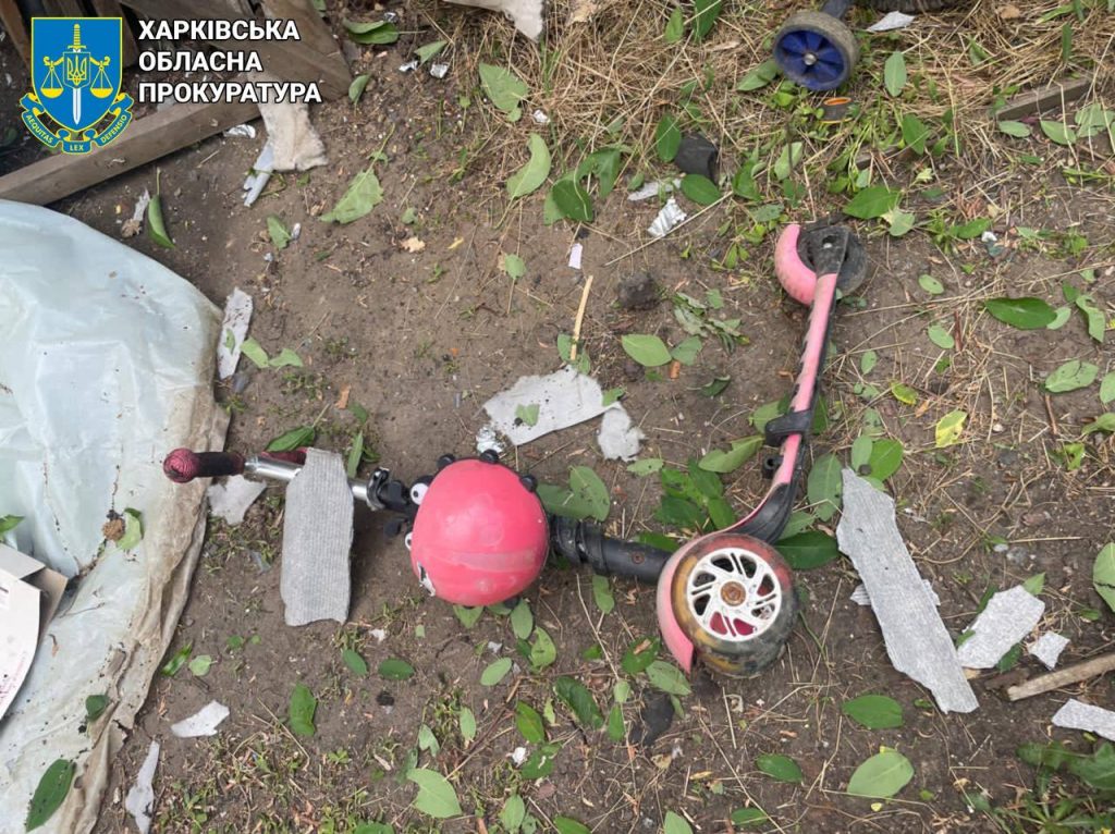 У Харкові потрапили під авіаудар домівки в Шевченківському районі: прокурори фіксують наслідки 11