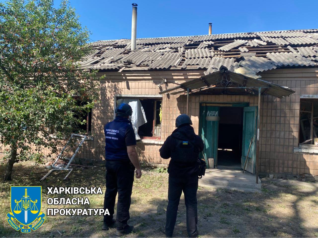 Обстріли селища Борова на Харківщині: прокурори фіксують наслідки