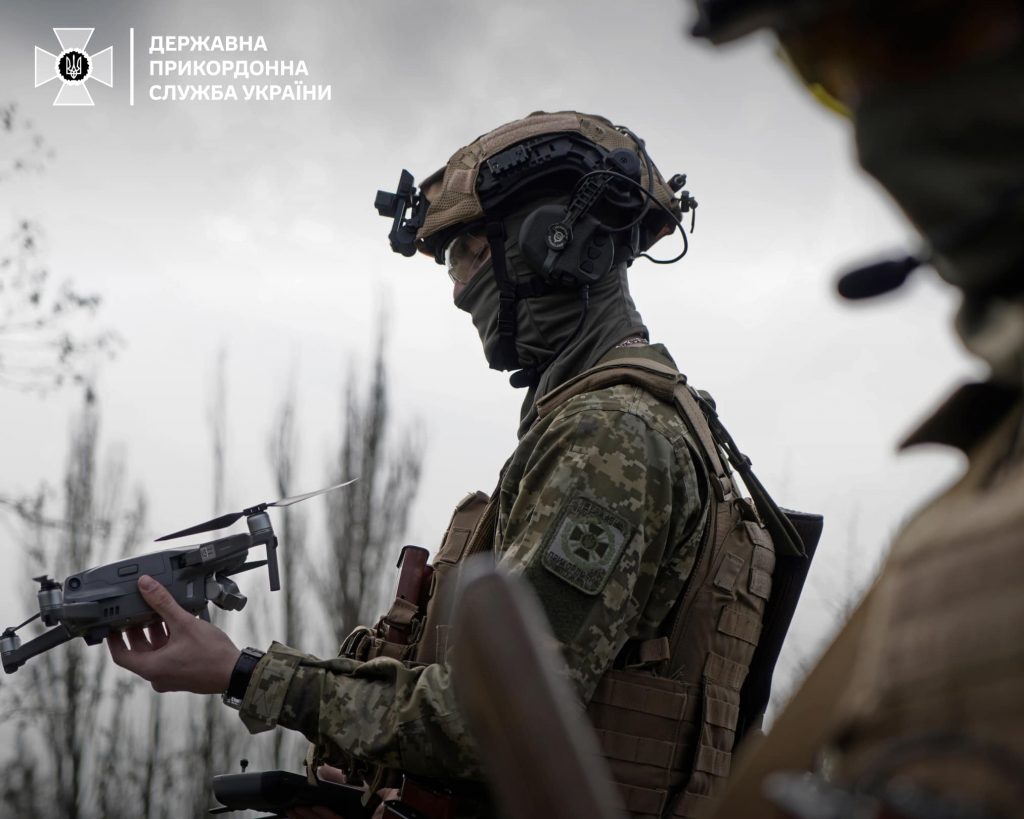 На Вовчанському напрямку прикордонники вдарили дронами по позиціях окупантів