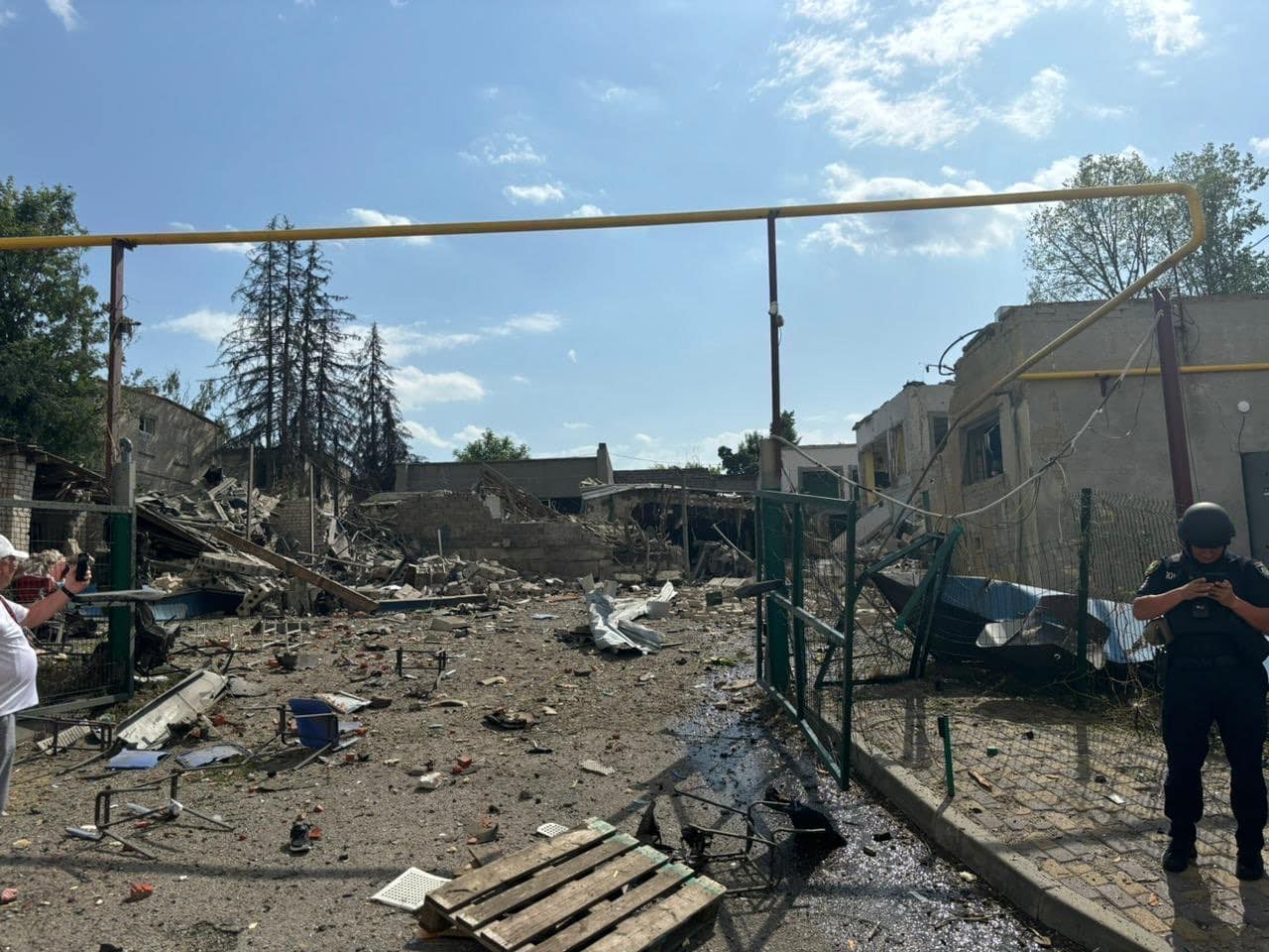 Встановлено, чим окупанти вдарили по харківській школі 23 червня