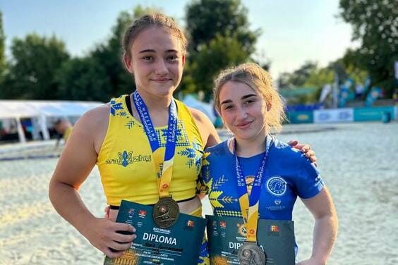 Спортсменки з Харківщини посіли призові місця на чемпіонаті Європи з пляжної боротьби