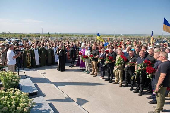 На Харківщині вшанували пам’ять полеглих Захисників та Захисниць України