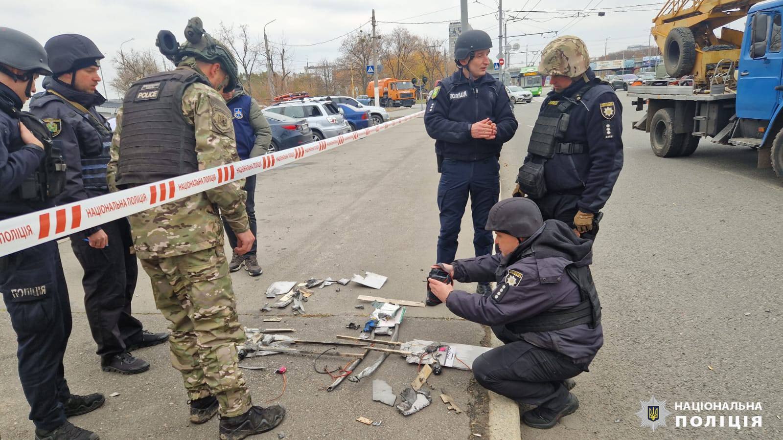 Поліція показала наслідки атаки російських дронів «Молнія» на Харків