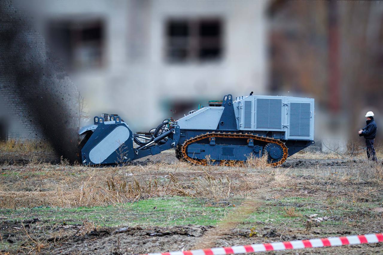 На Харківщині створили нову машину дистанційного розмінування: переваги техніки